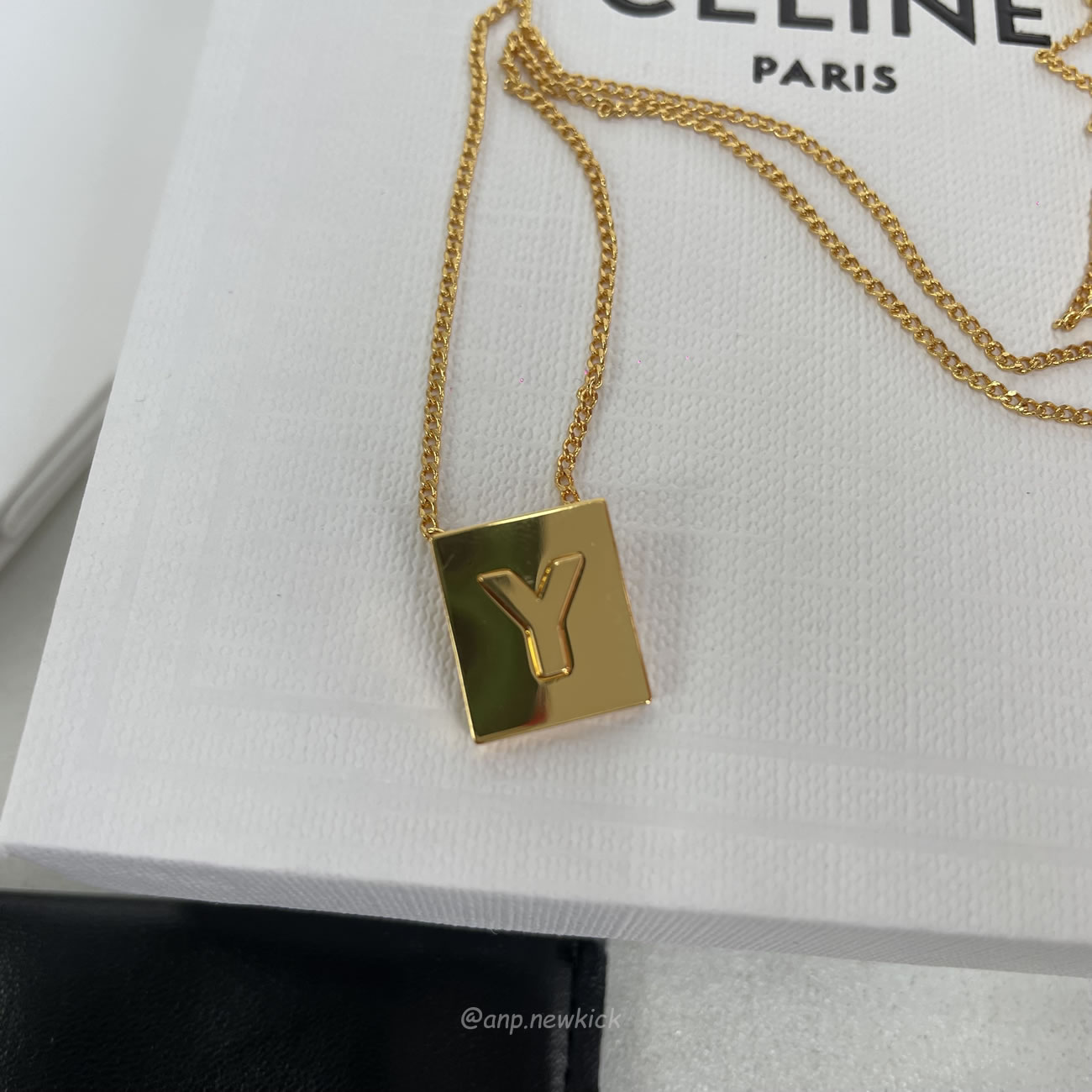 Celine Gold Brass Alphabet Y Neck Chain (5) - www.newkick.vip